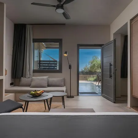 Anmian Aparthotel 4*