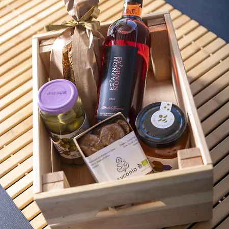 Anmian Aparthotel 4*